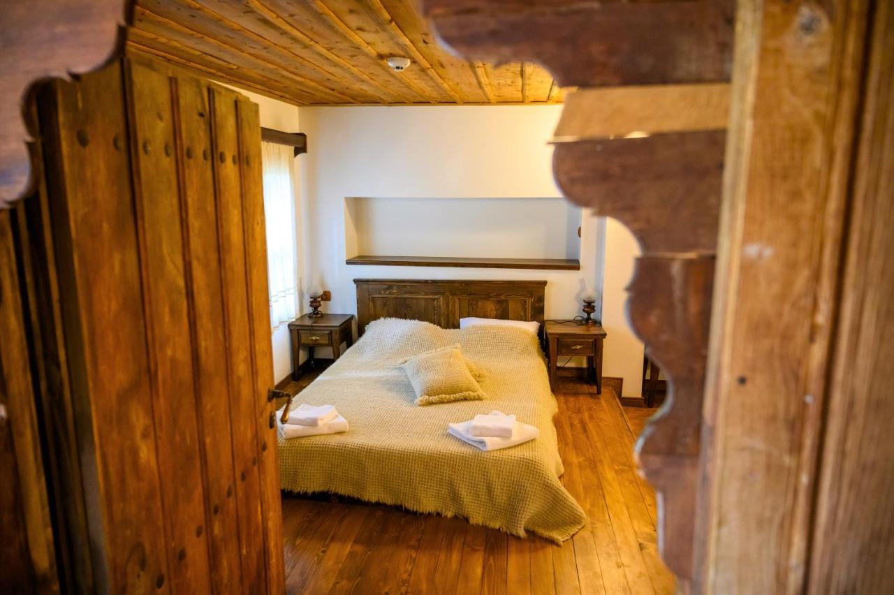 Guest Houses "Zlatna Oresha - Complex" Zheravna Eksteriør bilde