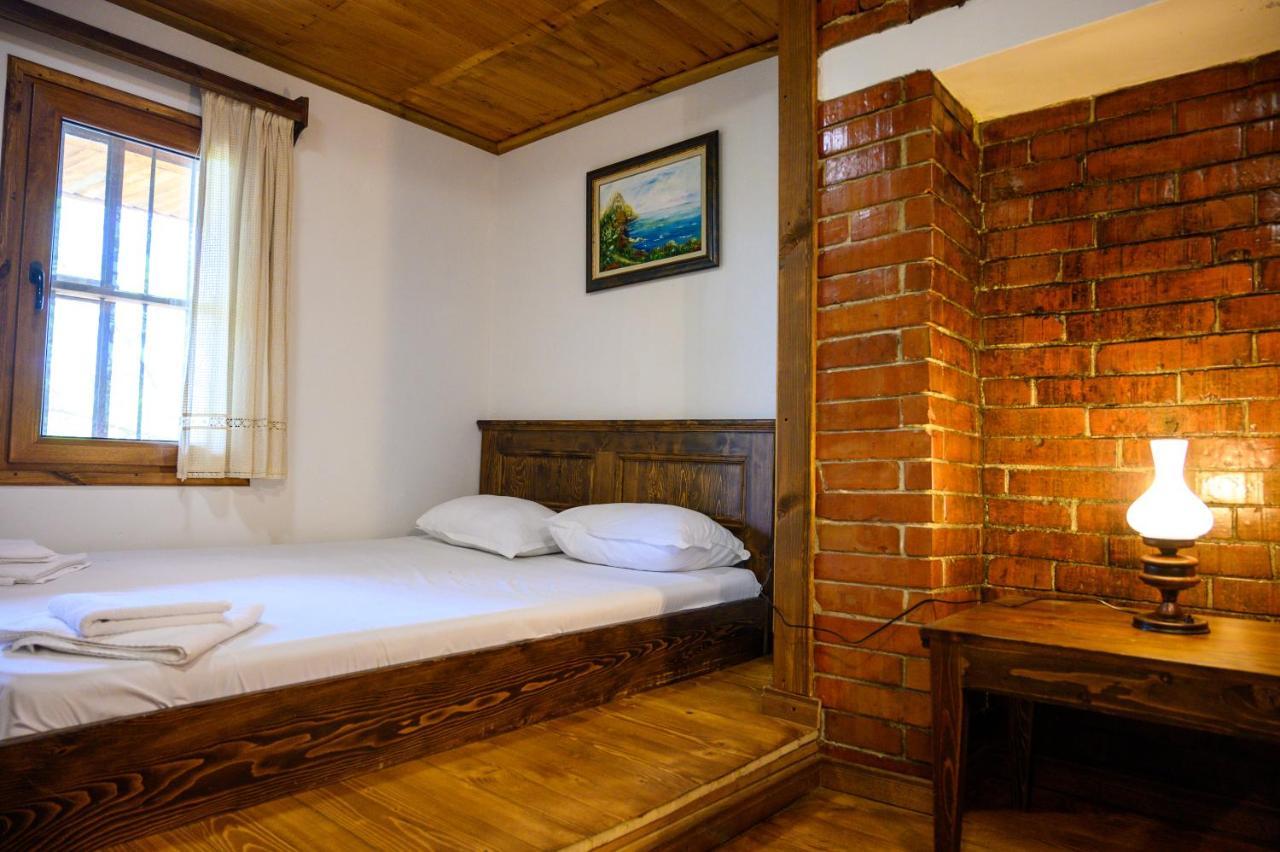Guest Houses "Zlatna Oresha - Complex" Zheravna Eksteriør bilde